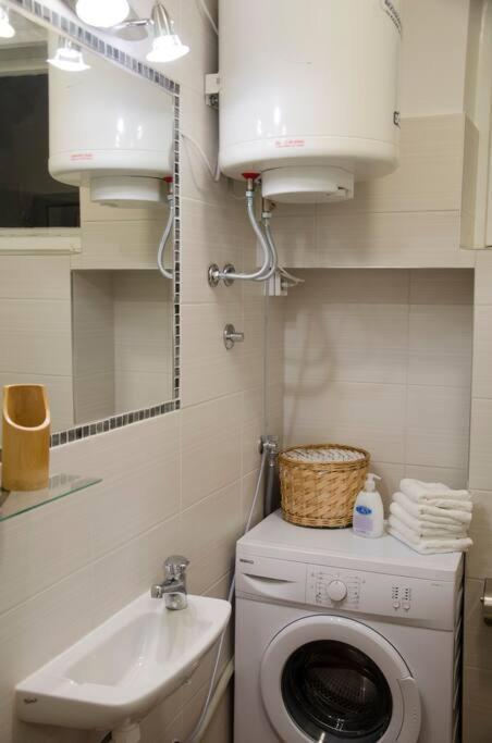 Atelier 12, Feeling Like An Artist! Promo Price Apartment Beograd Ngoại thất bức ảnh